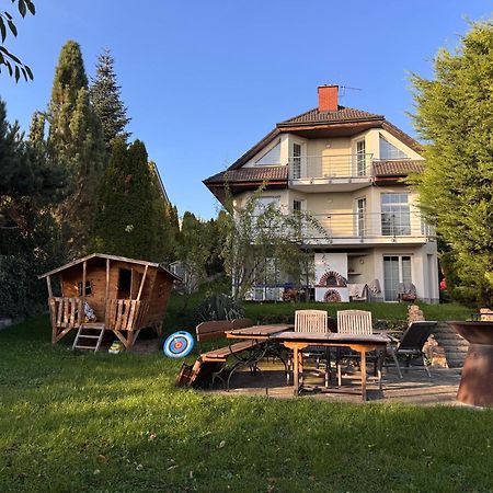 Diamondvilla, 4 Bedroom Apartment, Garden & Spa 布拉格 外观 照片