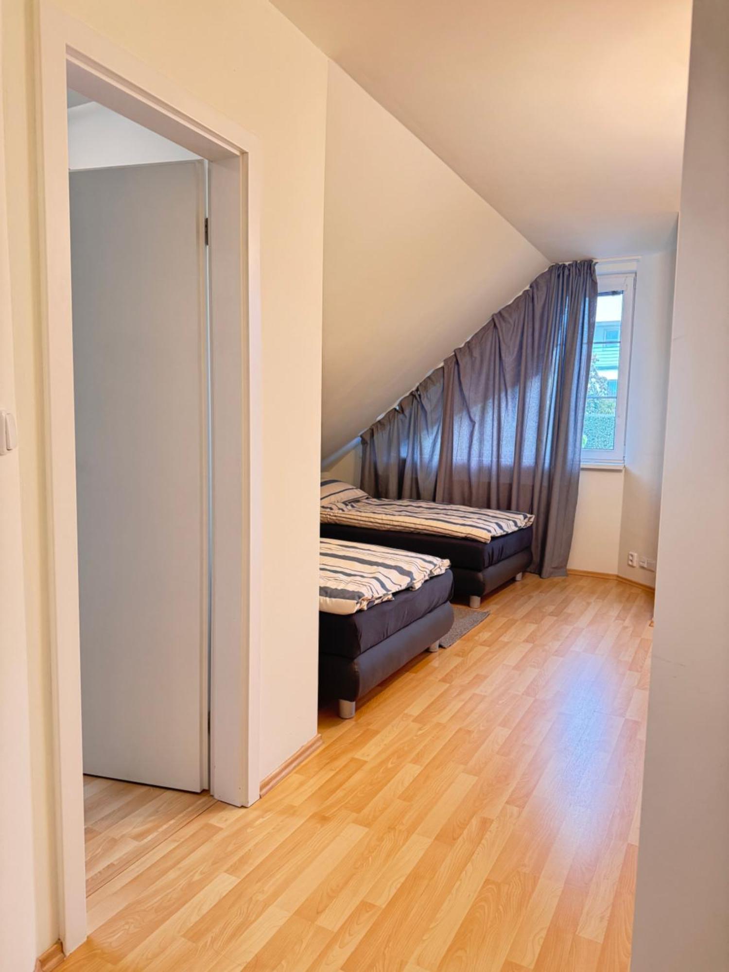 Diamondvilla, 4 Bedroom Apartment, Garden & Spa 布拉格 外观 照片