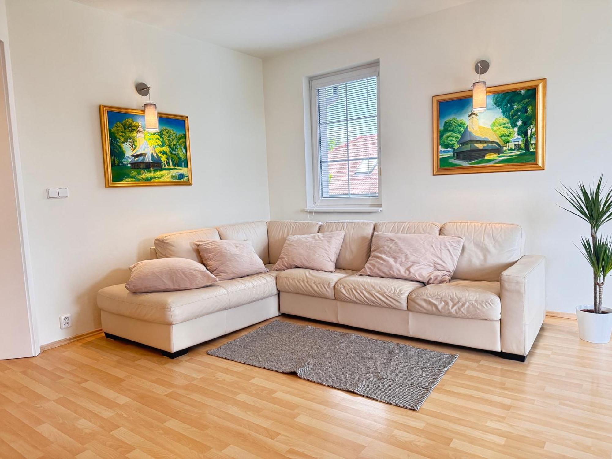 Diamondvilla, 4 Bedroom Apartment, Garden & Spa 布拉格 外观 照片