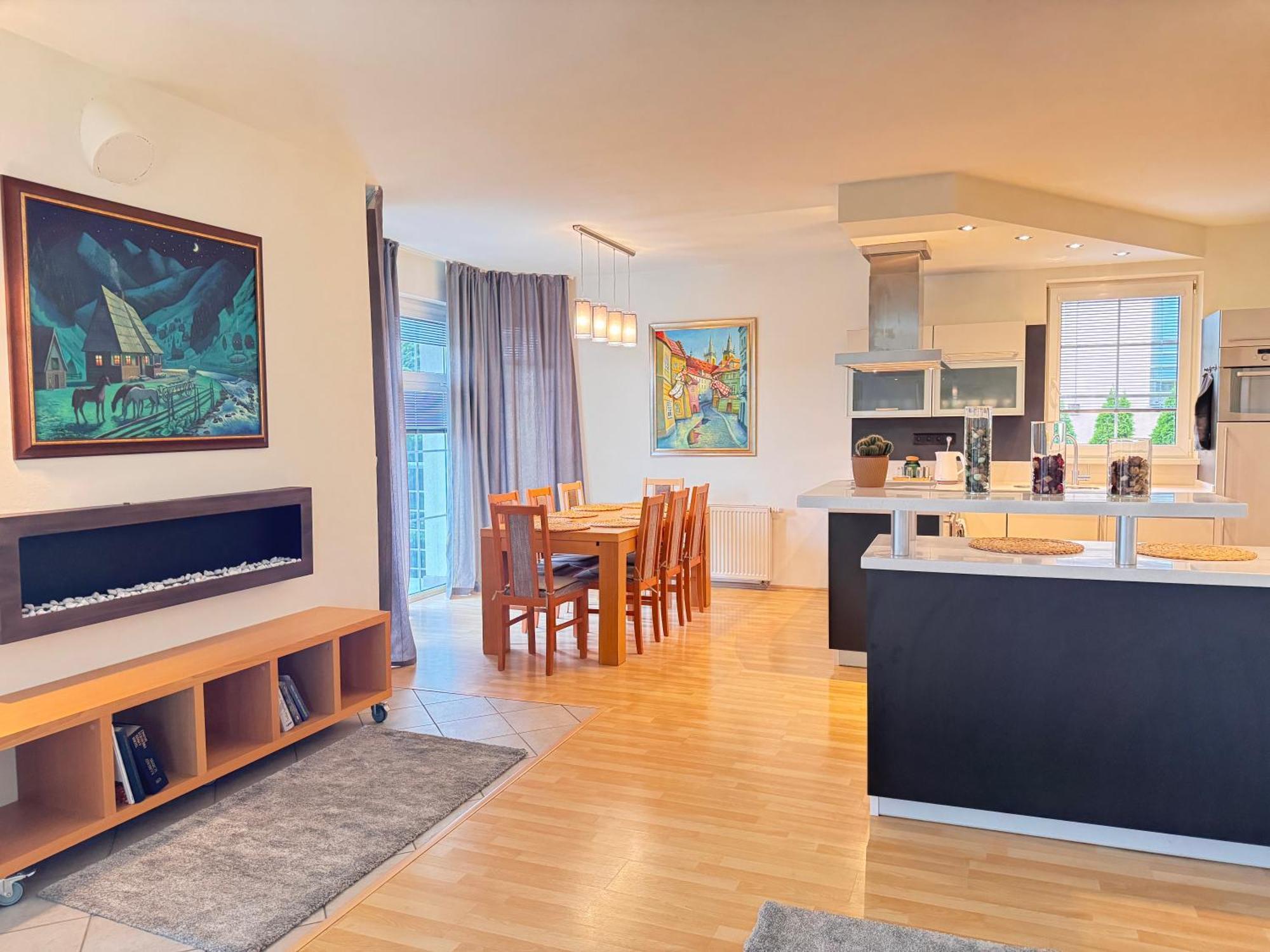 Diamondvilla, 4 Bedroom Apartment, Garden & Spa 布拉格 外观 照片